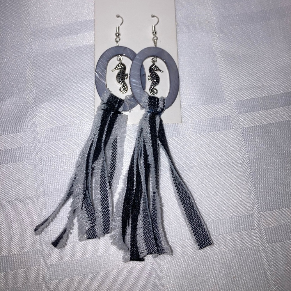 Denim earrings - Picture 2 of 3